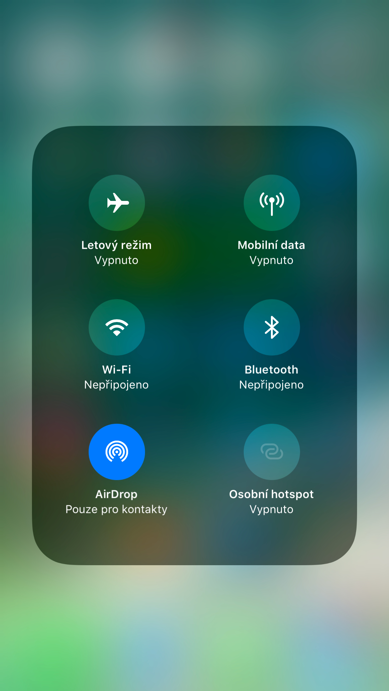 iOS 11 WiFi a BT